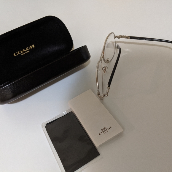 Coach glasses - Picture 4 of 6